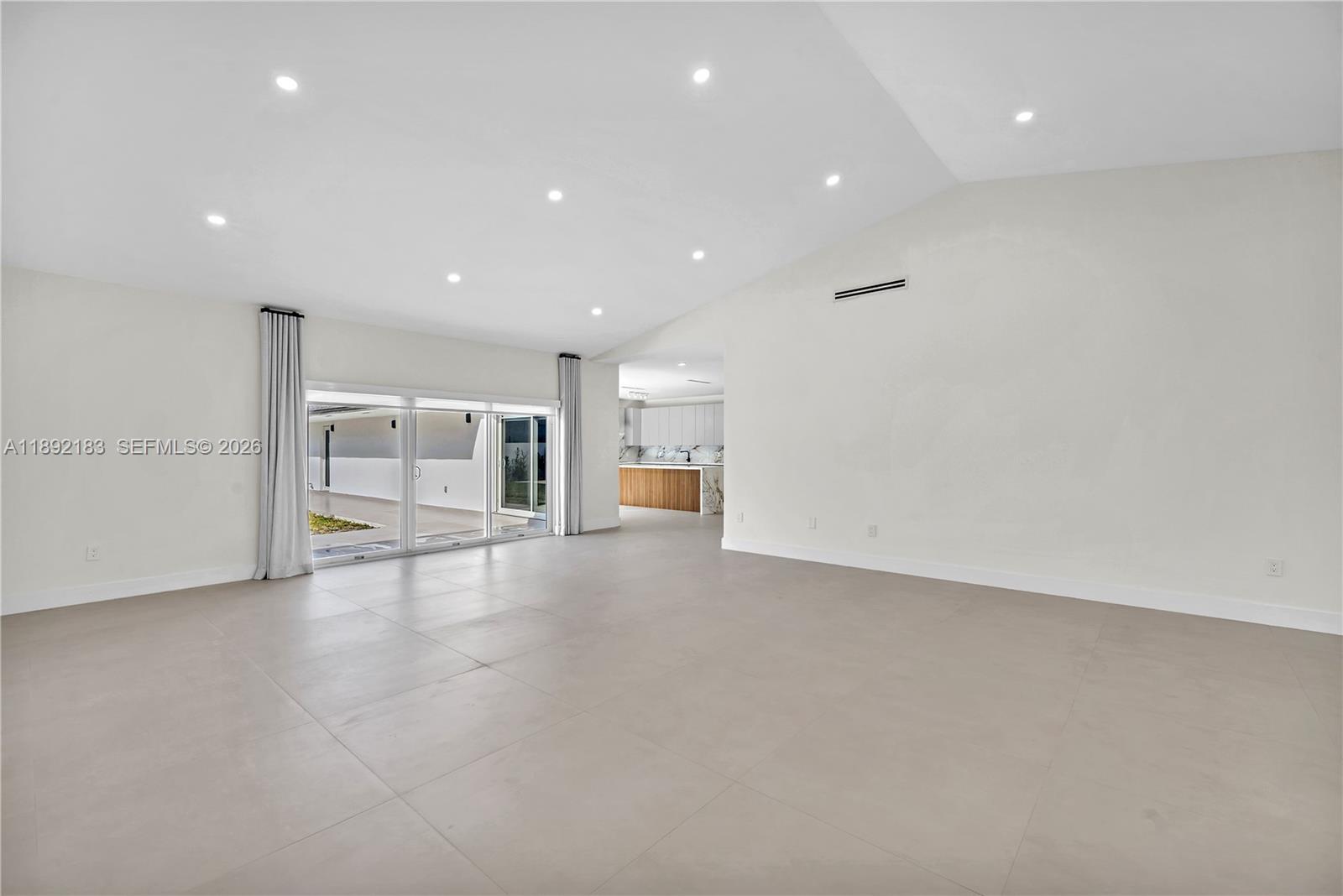 1200 SW 23rd Ct Miami, FL 33135