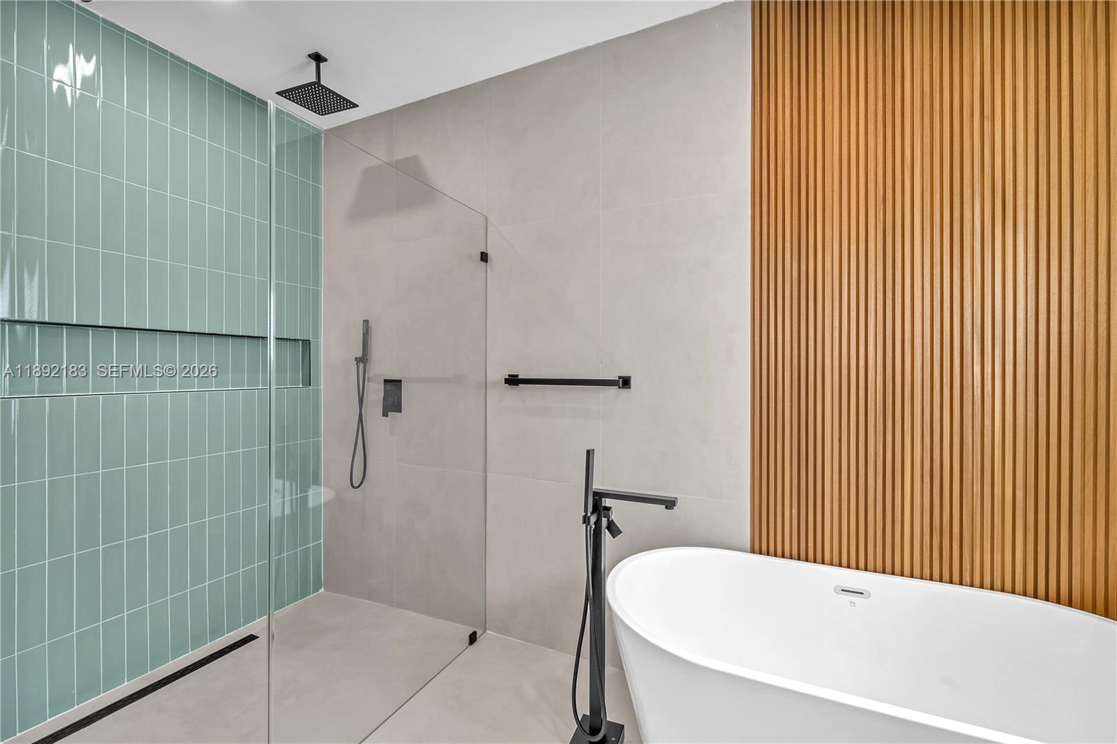 1200 SW 23rd Ct Miami, FL 33135