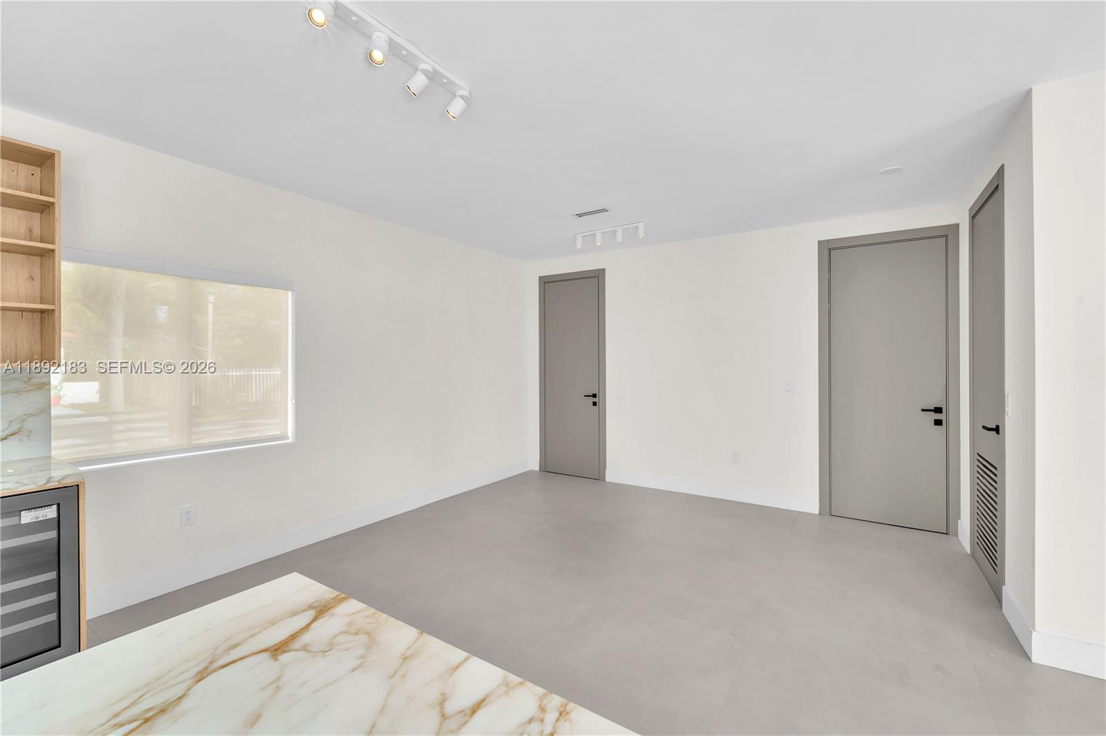 1200 SW 23rd Ct Miami, FL 33135