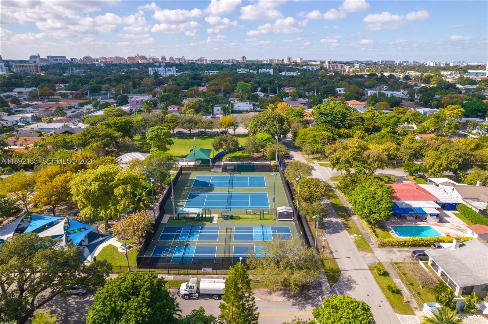 1200 SW 23rd Ct Miami, FL 33135