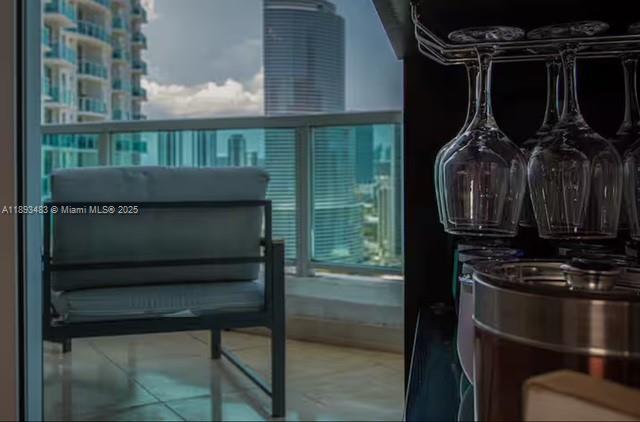 41 SE 5th St #1905 Miami, FL 33131