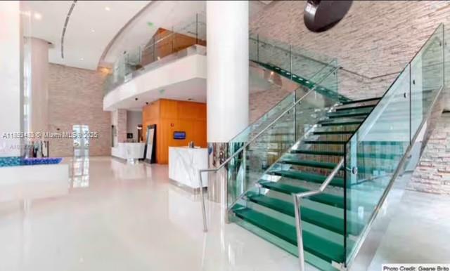 41 SE 5th St #1905 Miami, FL 33131