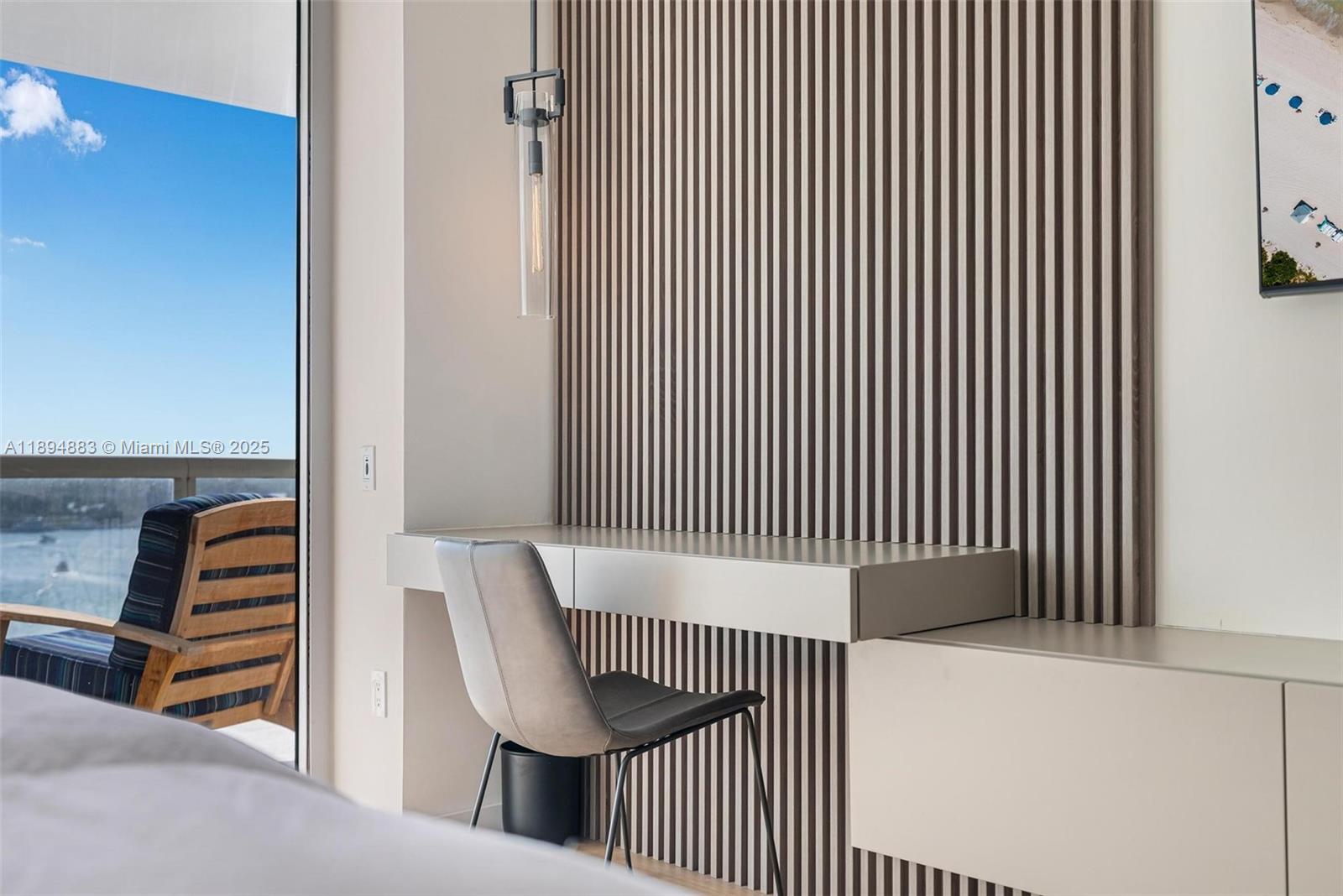 450 Alton Rd #1603 Miami Beach, FL 33139