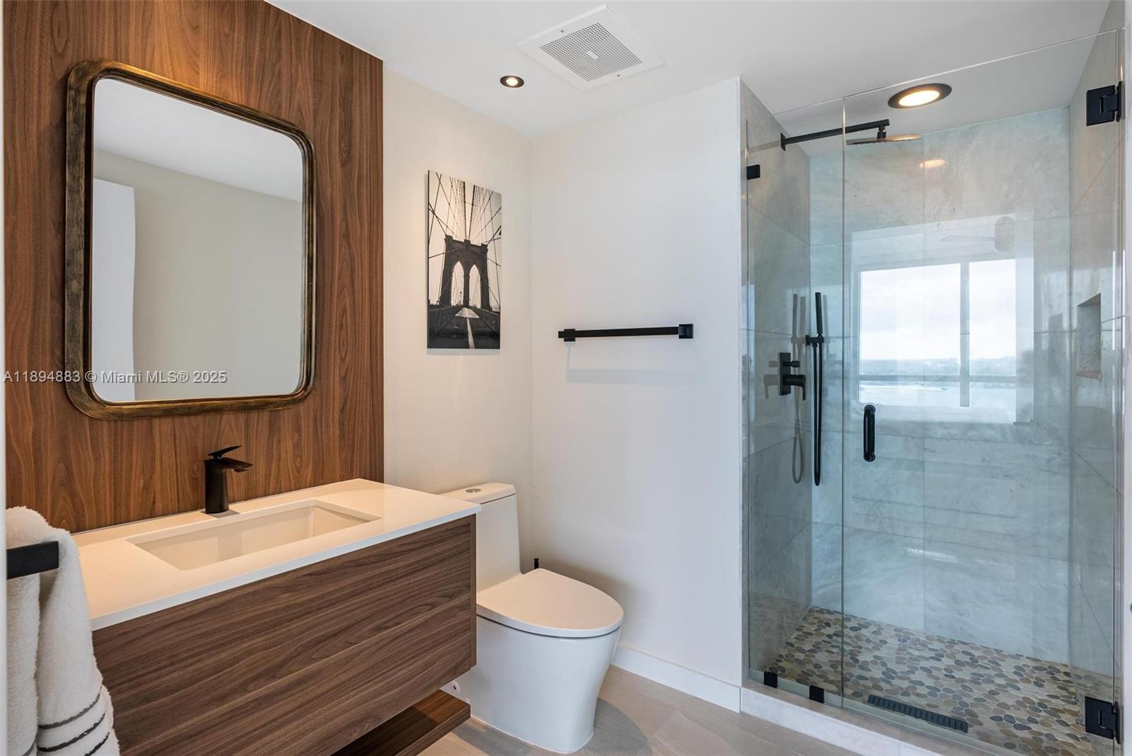 450 Alton Rd #1603 Miami Beach, FL 33139