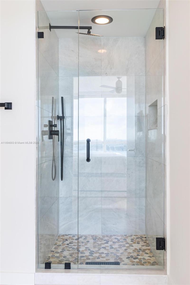 450 Alton Rd #1603 Miami Beach, FL 33139