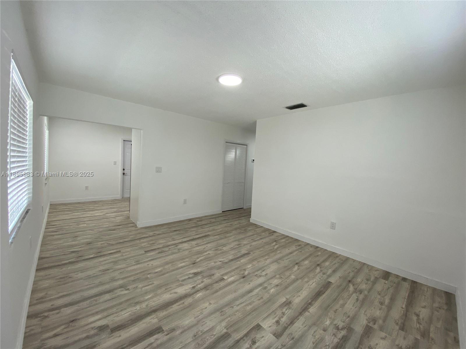 44 NW 44th St #44