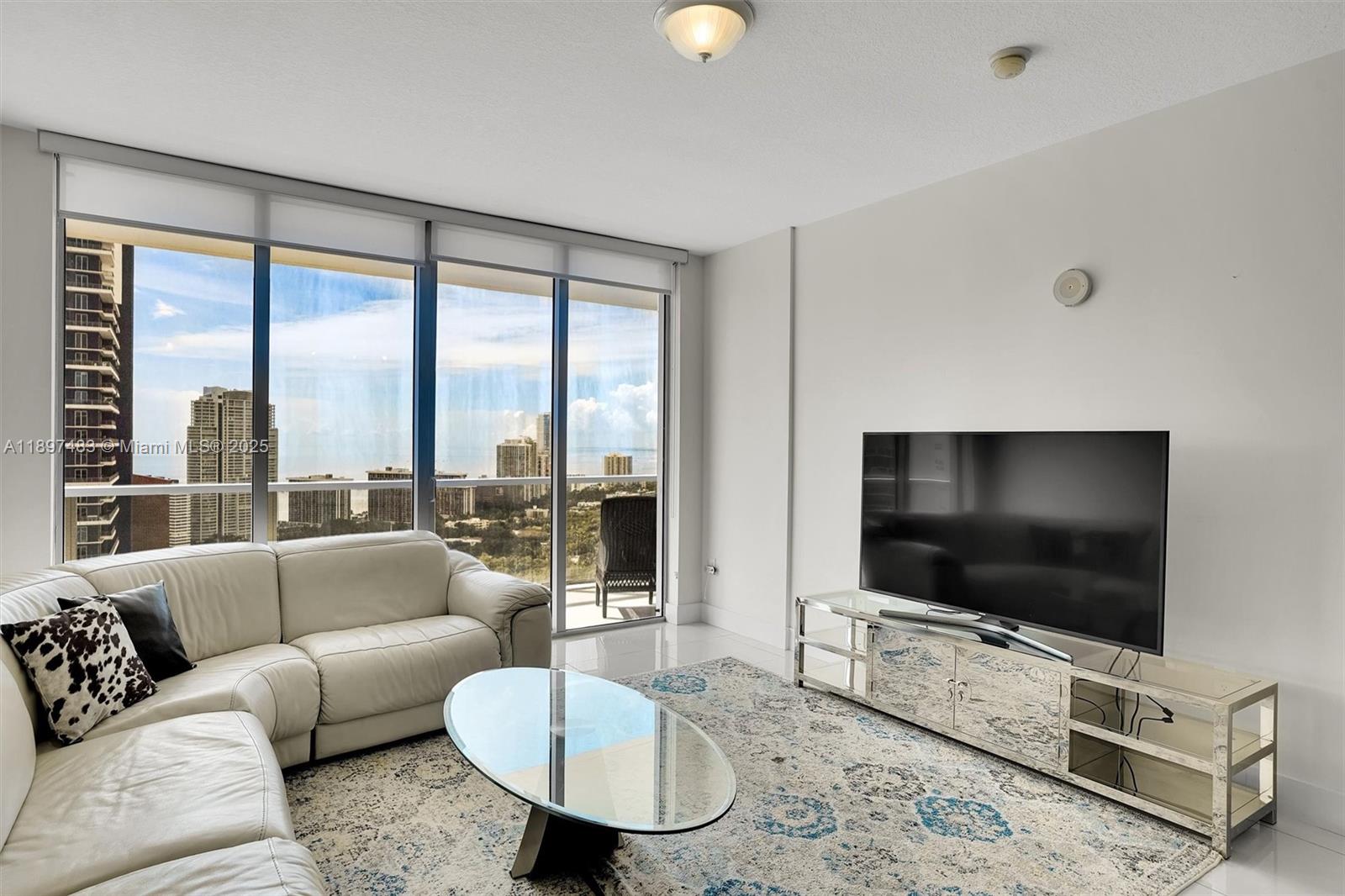 image The Axis On Brickell4