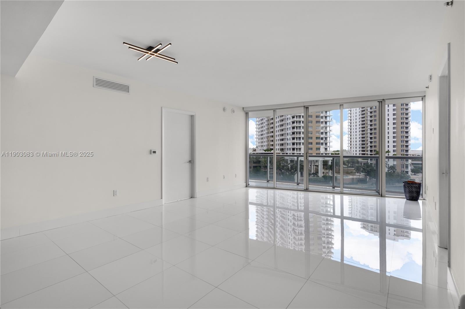 image Icon Brickell No Two9