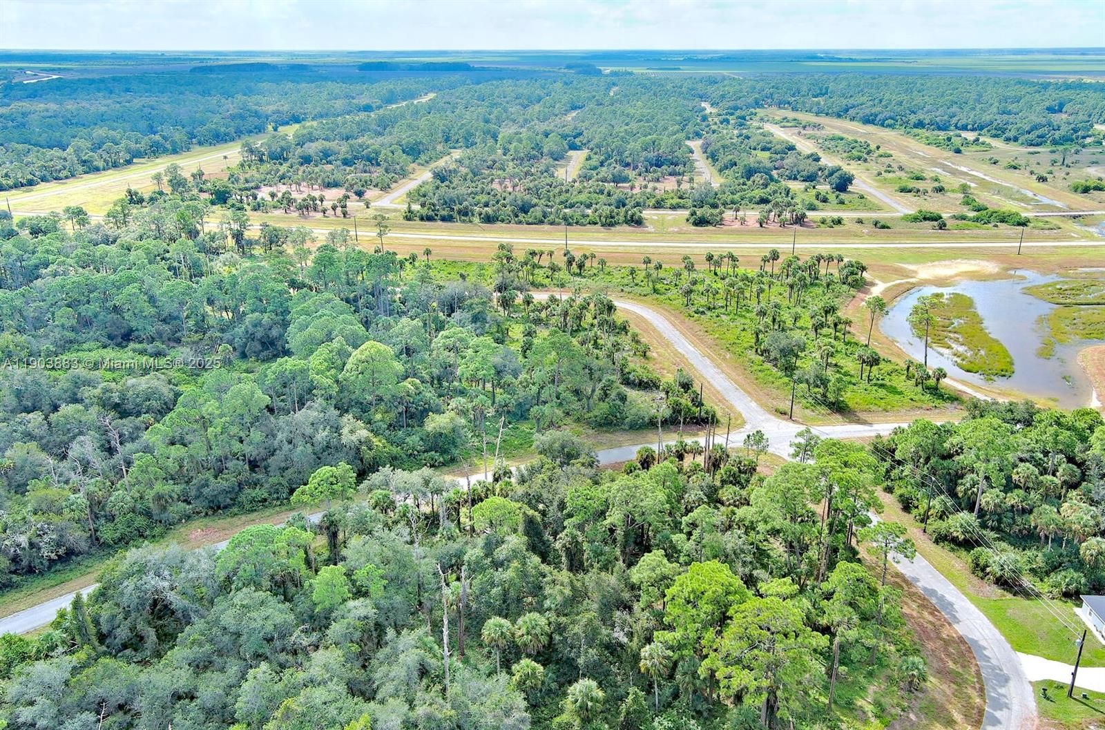 232 Sparkle Dr La Belle, FL 33935