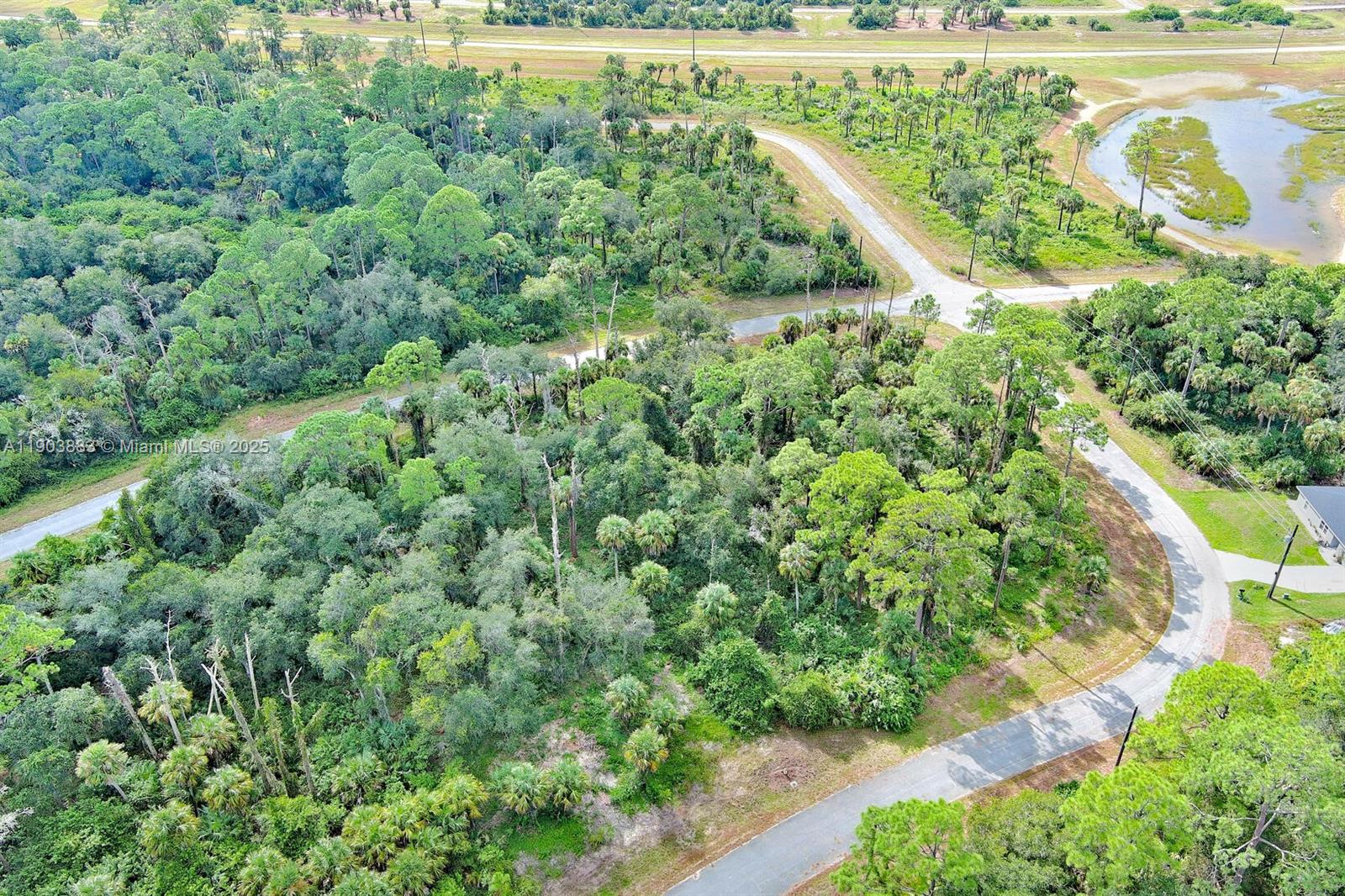 232 Sparkle Dr La Belle, FL 33935