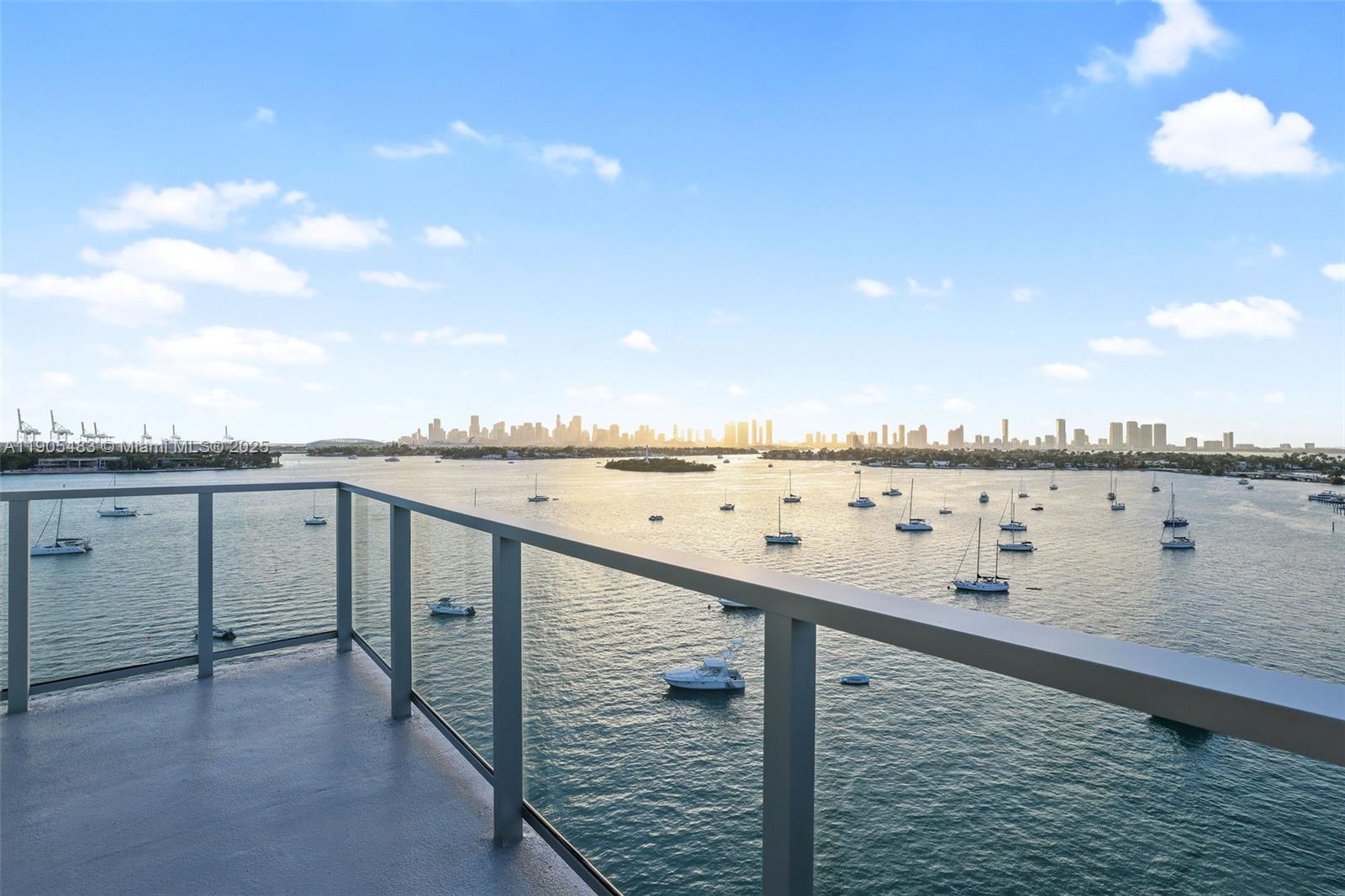 1500 Bay Rd #N-0915 Miami Beach, FL 33139