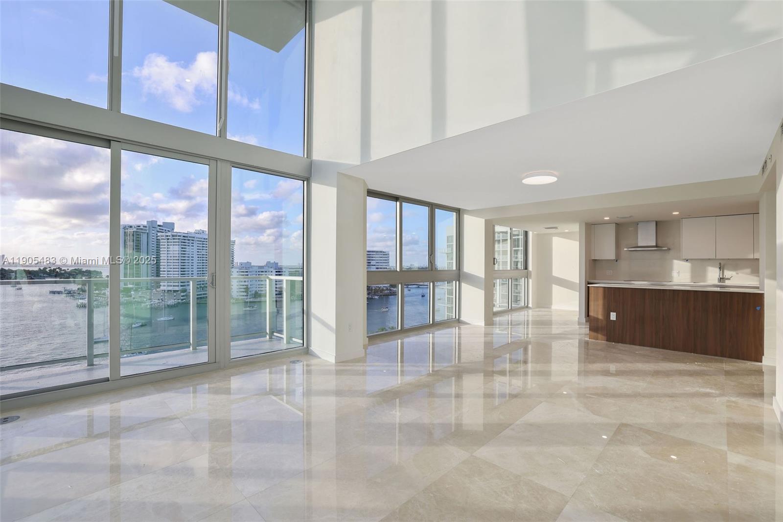 1500 Bay Rd #N-0915 Miami Beach, FL 33139