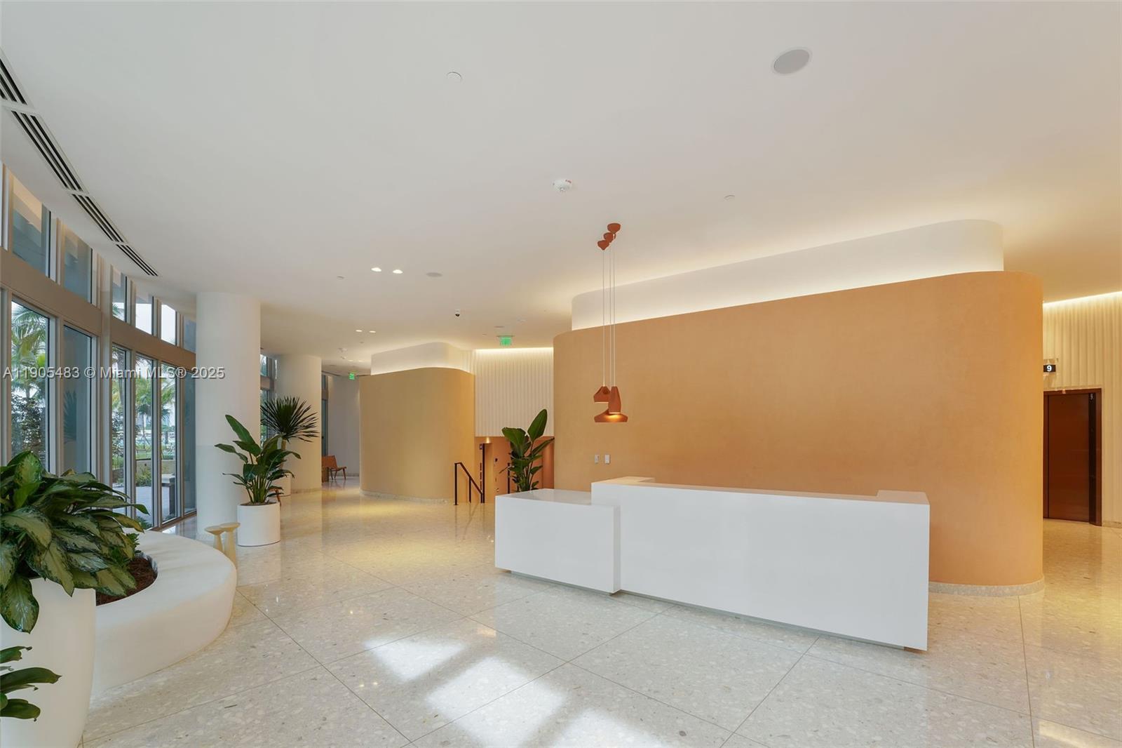 1500 Bay Rd #N-0915 Miami Beach, FL 33139