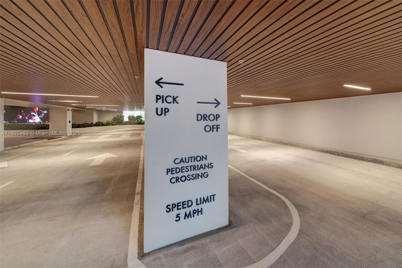 1500 Bay Rd #N-0915 Miami Beach, FL 33139