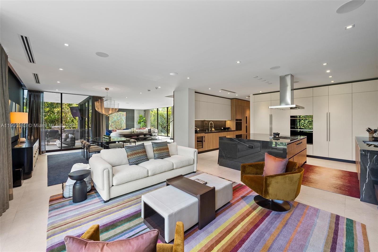 Undisclosed Address Miami Beach, FL 33140