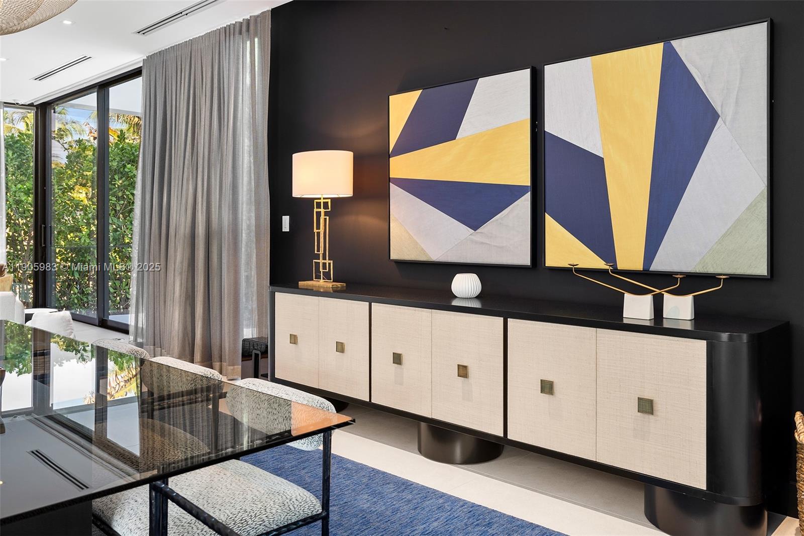 Undisclosed Address Miami Beach, FL 33140