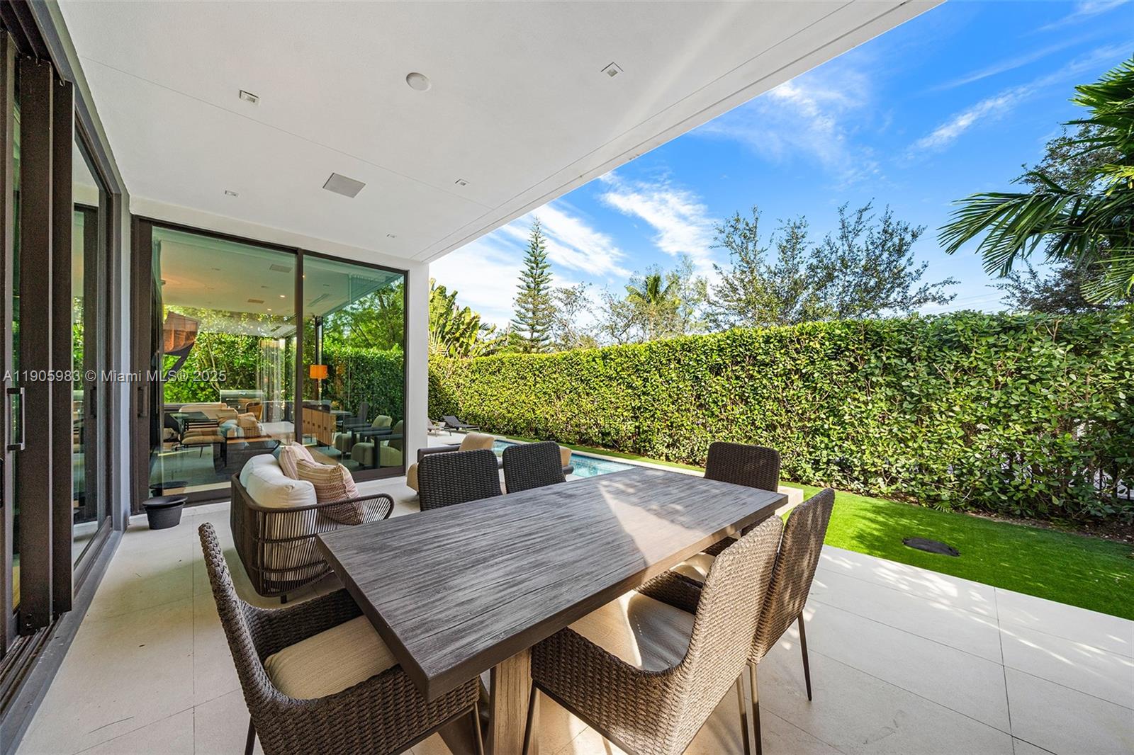 Undisclosed Address Miami Beach, FL 33140