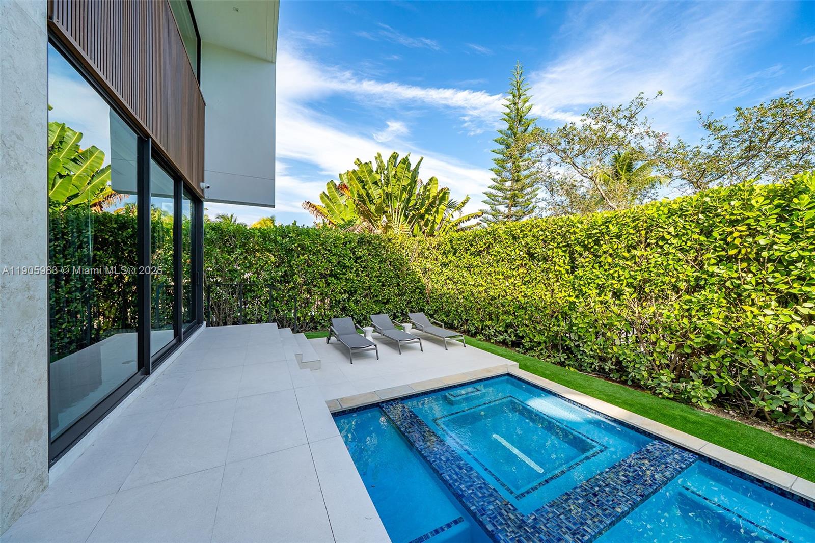 Undisclosed Address Miami Beach, FL 33140