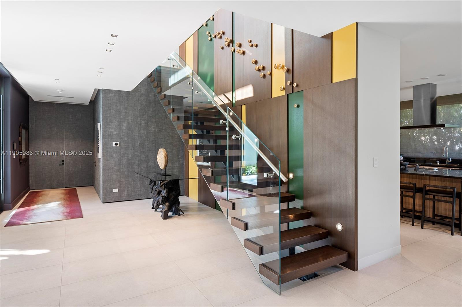 Undisclosed Address Miami Beach, FL 33140