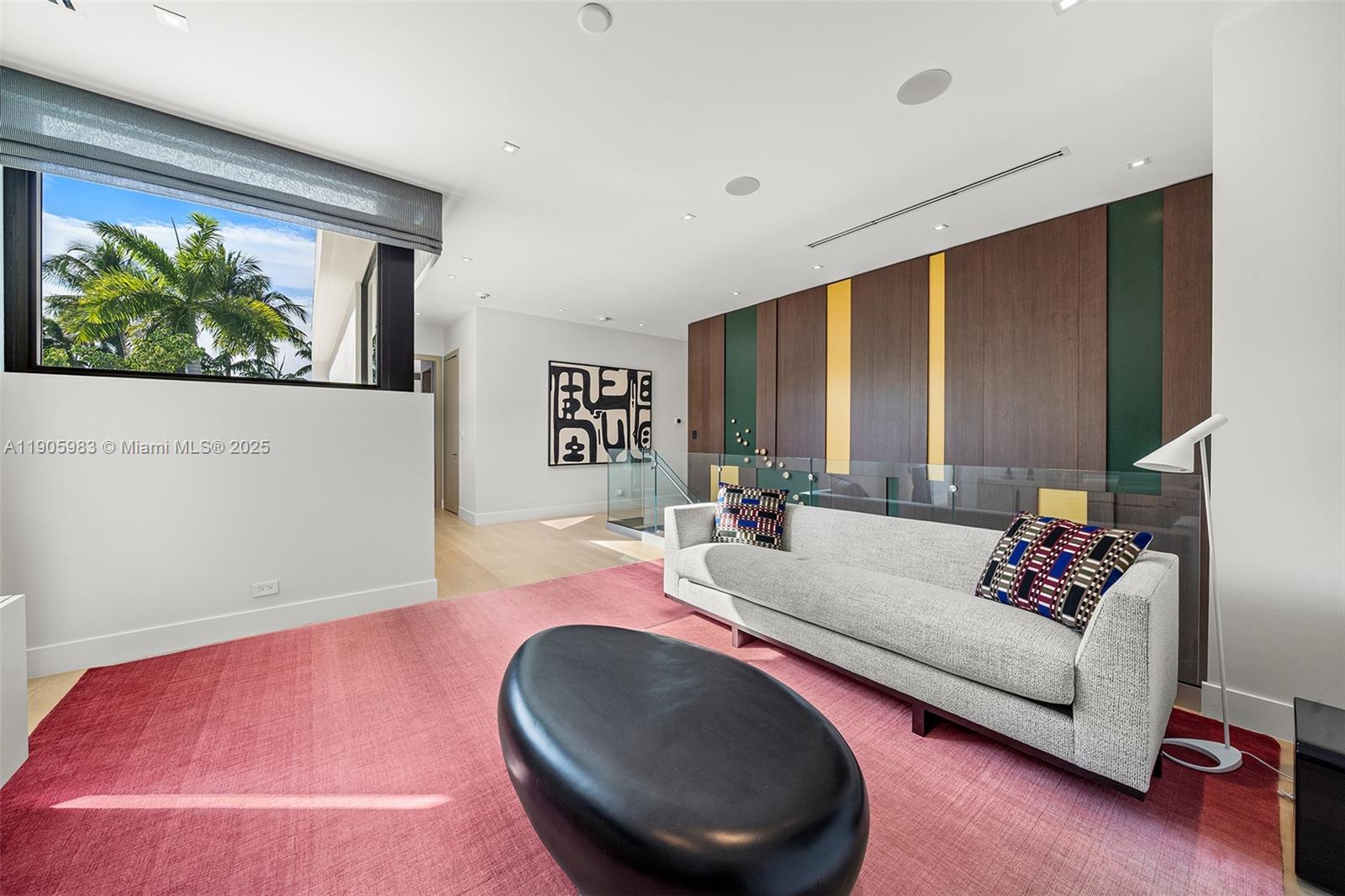 Undisclosed Address Miami Beach, FL 33140