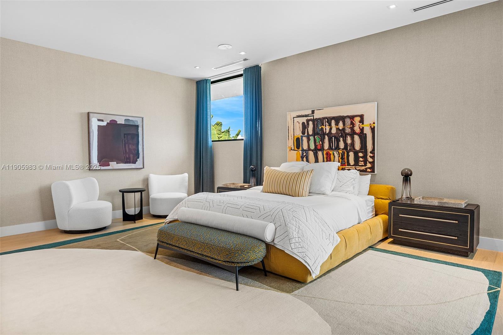 Undisclosed Address Miami Beach, FL 33140