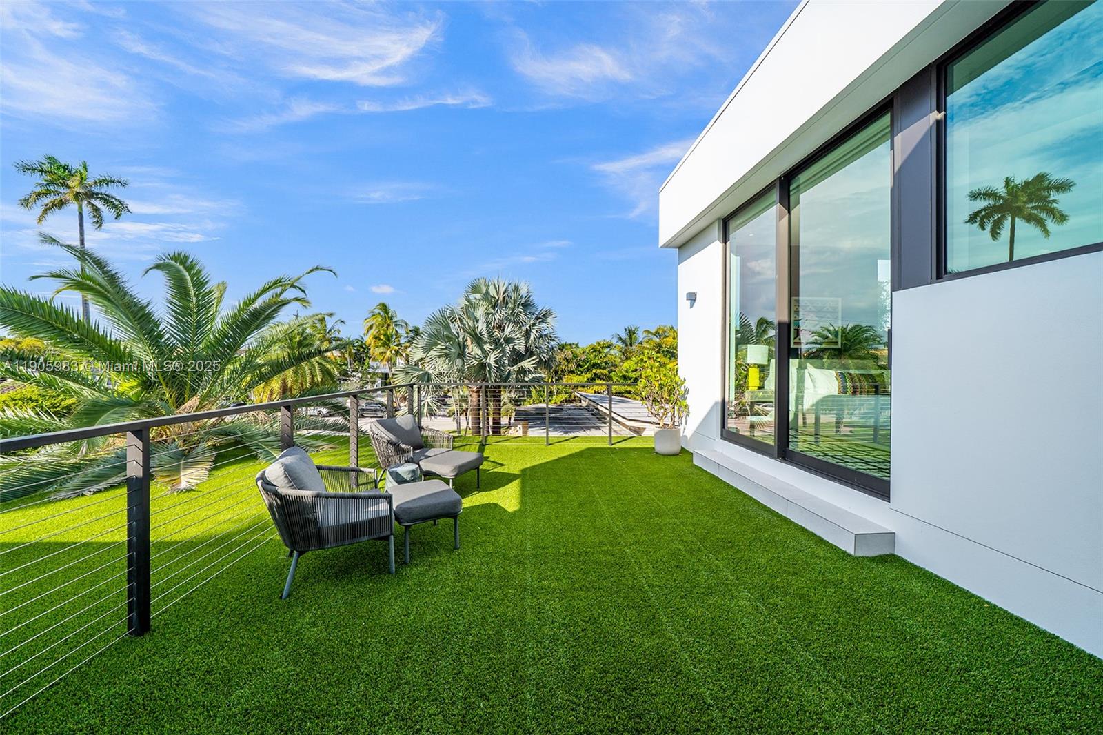 Undisclosed Address Miami Beach, FL 33140