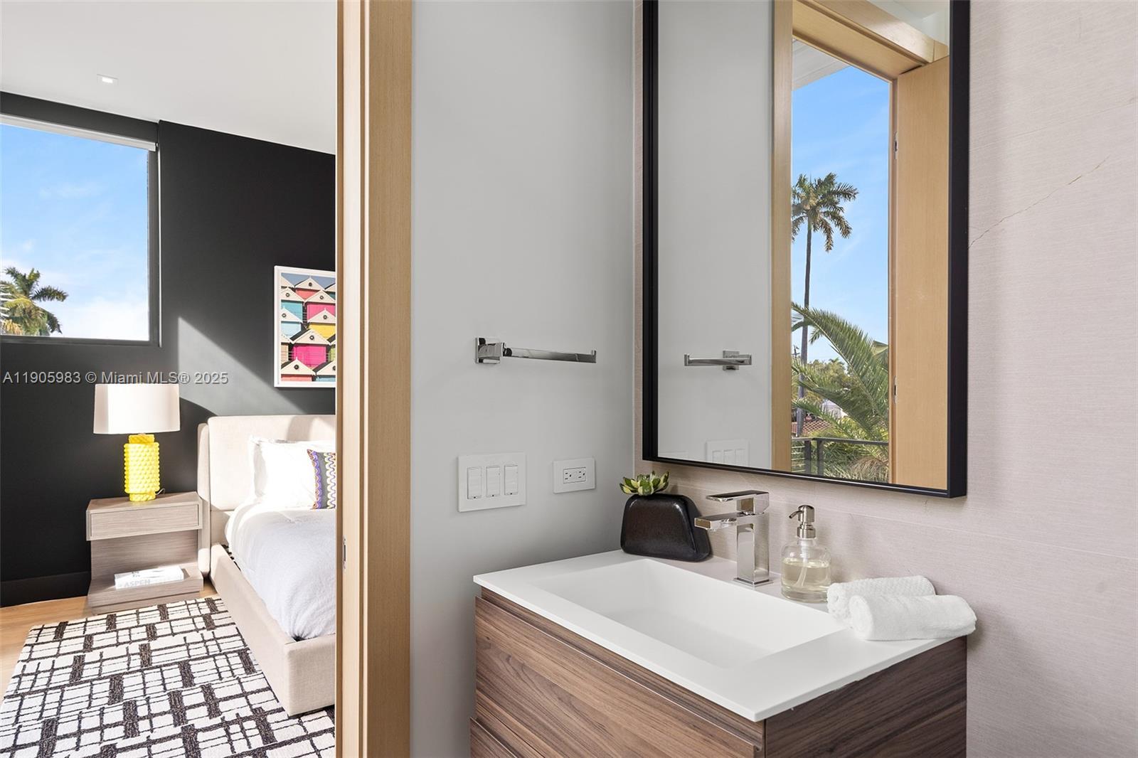 Undisclosed Address Miami Beach, FL 33140