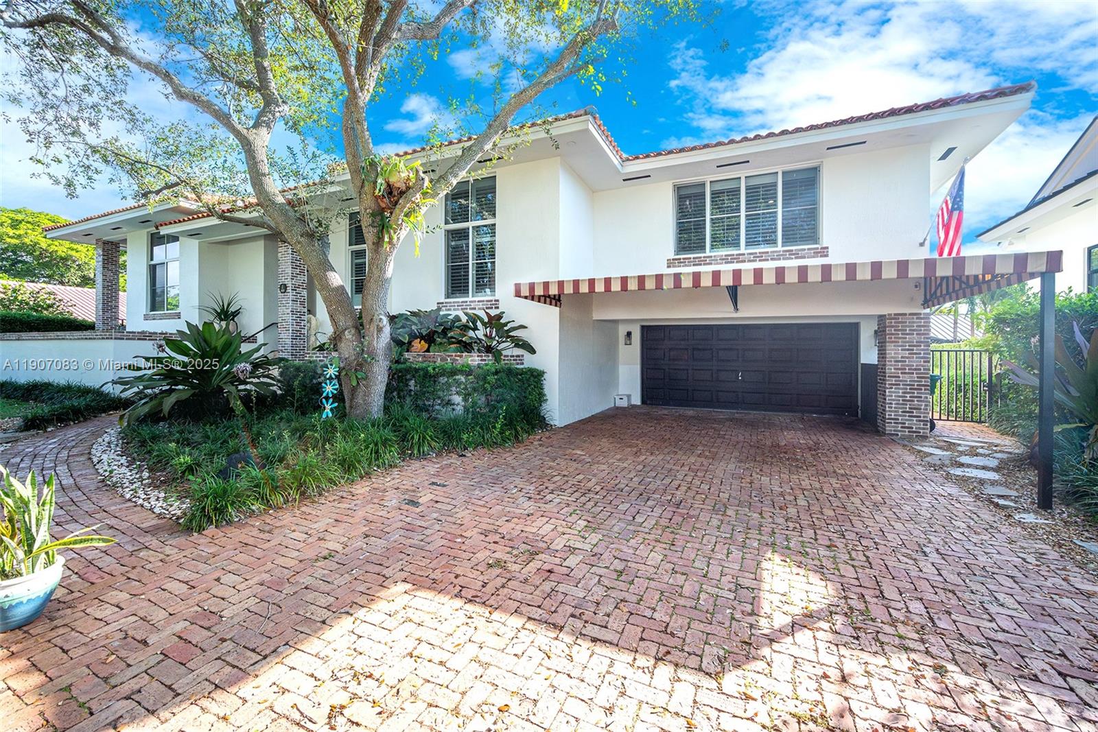 8025 SW 91st Ave Miami, FL 33173