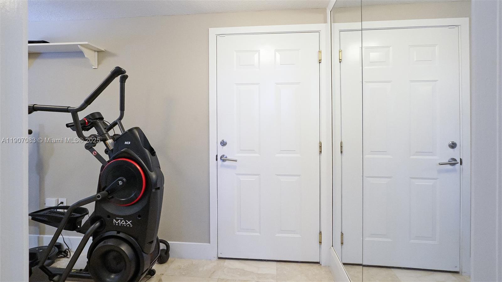 8025 SW 91st Ave Miami, FL 33173