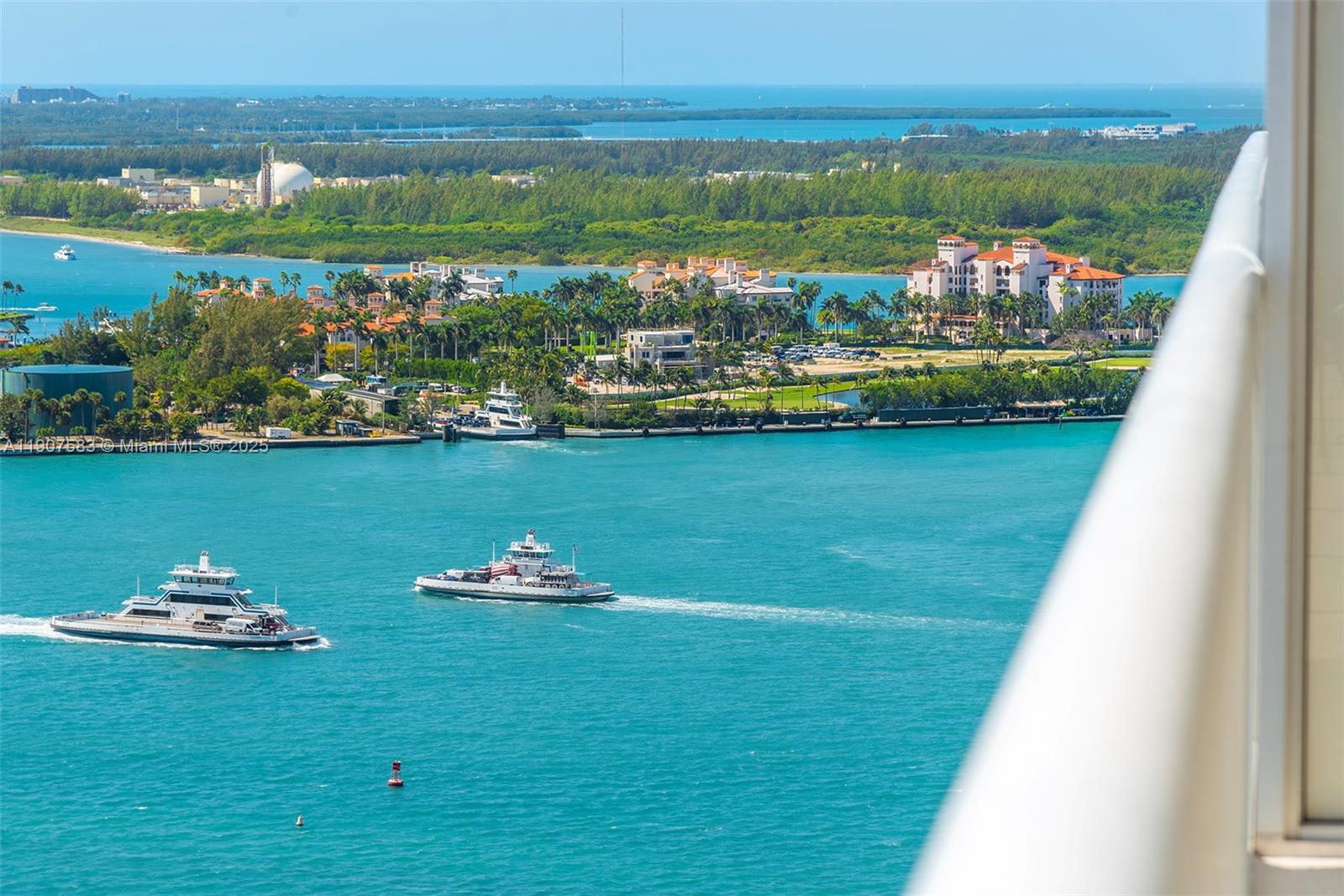 450 Alton Rd #3010 Miami Beach, FL 33139