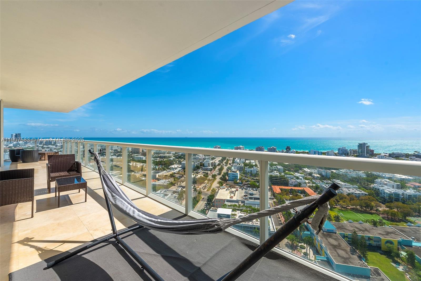 450 Alton Rd #3010 Miami Beach, FL 33139