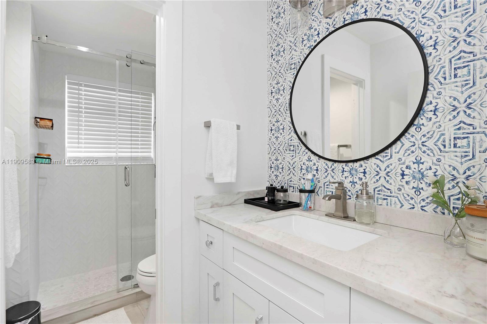 6521 SW 31st St Miami, FL 33155