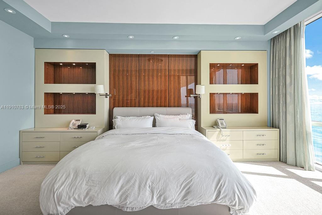 16047 Collins Ave #1104 Sunny Isles Beach, FL 33160