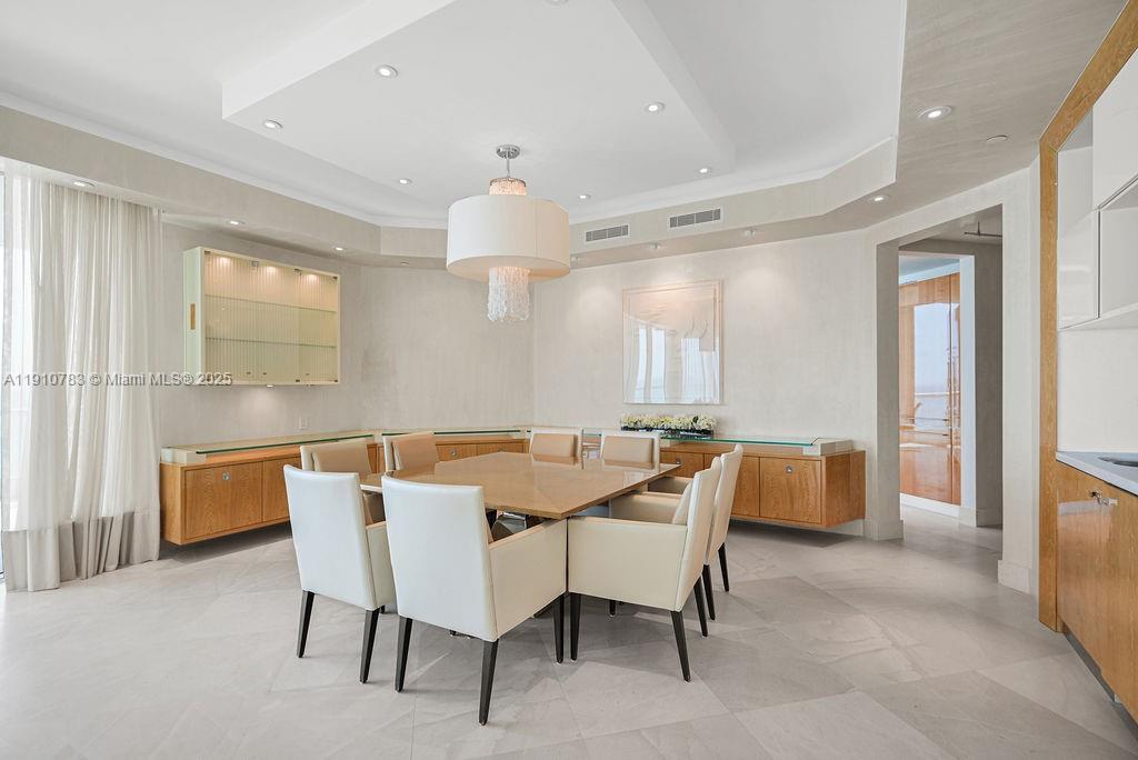 16047 Collins Ave #1104 Sunny Isles Beach, FL 33160