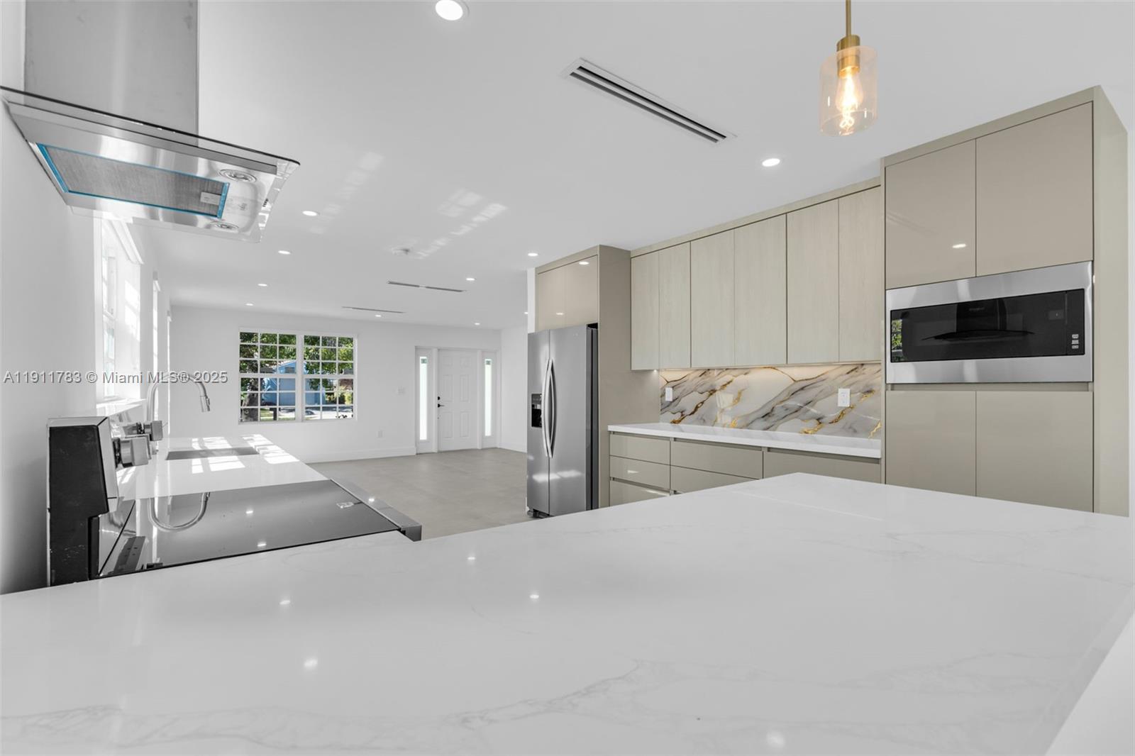 4008 Greenwood Ave West Palm Beach, FL 33407