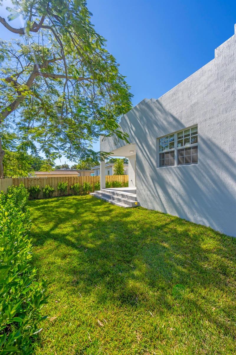 4008 Greenwood Ave West Palm Beach, FL 33407