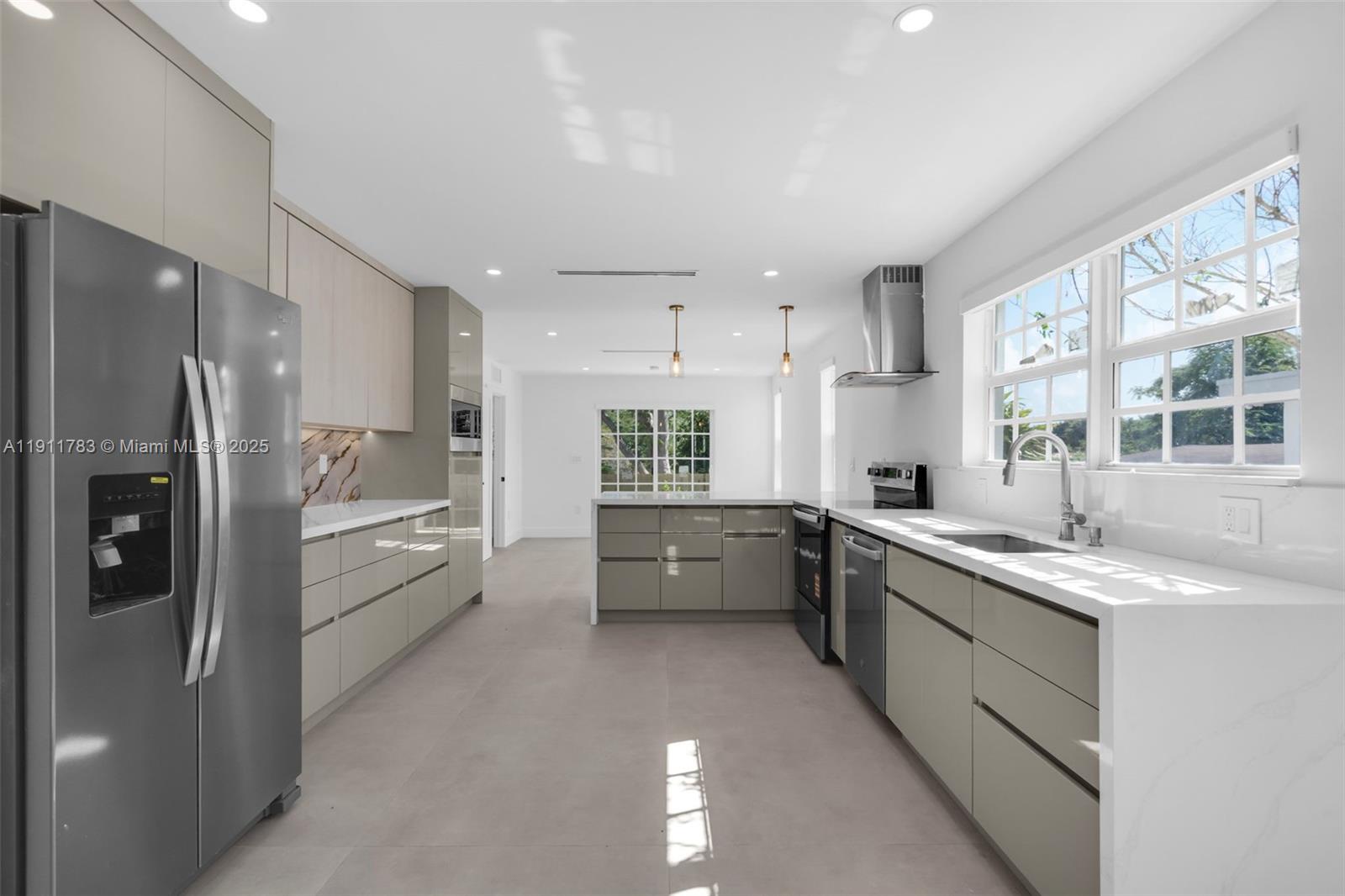 4008 Greenwood Ave West Palm Beach, FL 33407