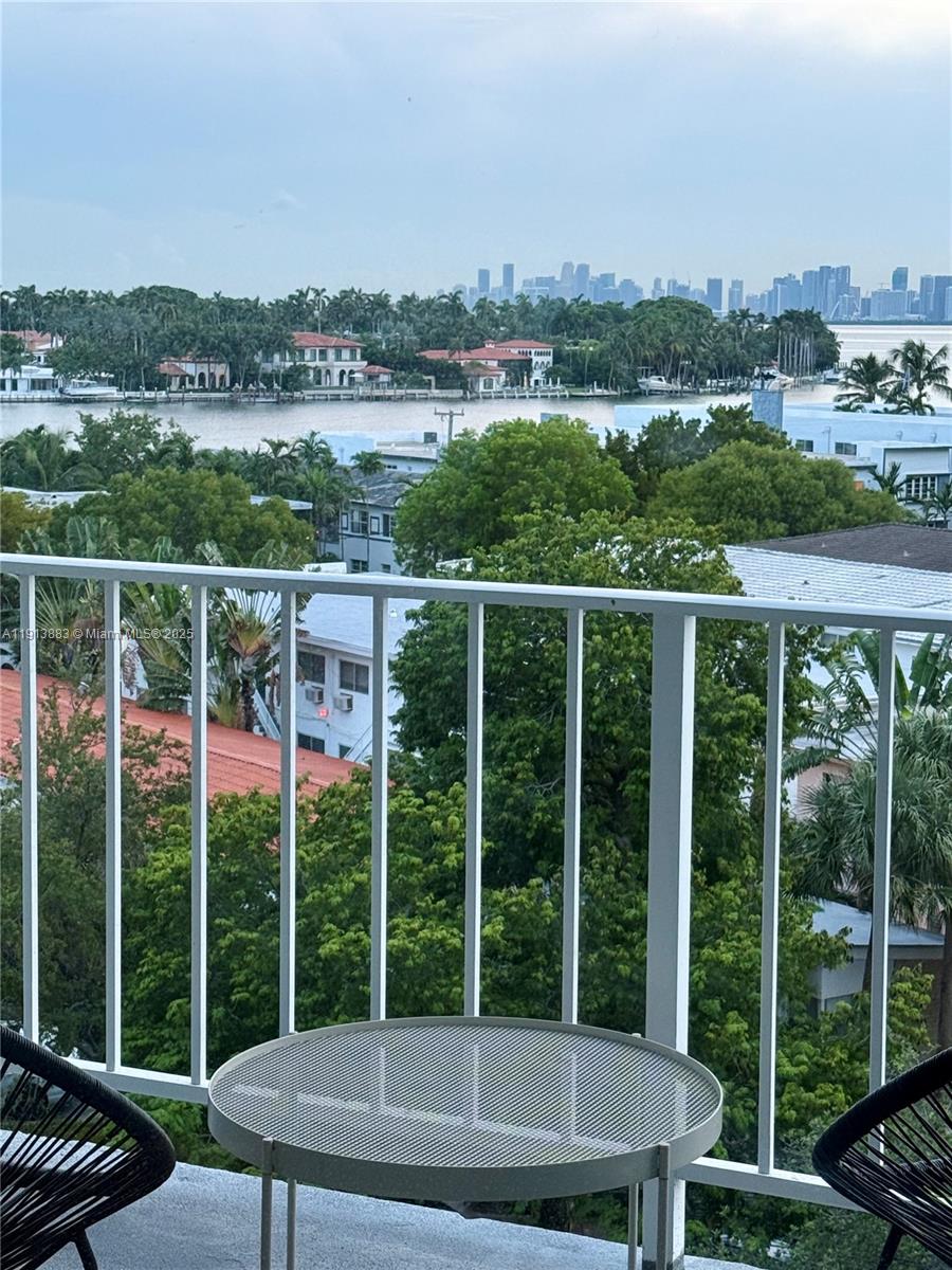 6900 Bay Dr #6A Miami Beach, FL 33141