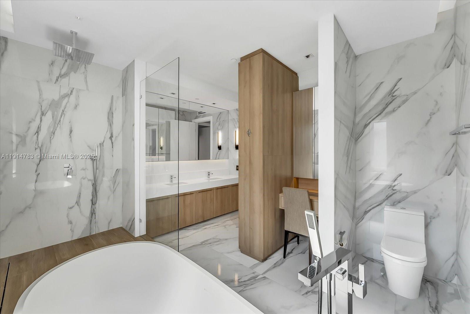 125 Jefferson Ave #143 Miami Beach, FL 33139