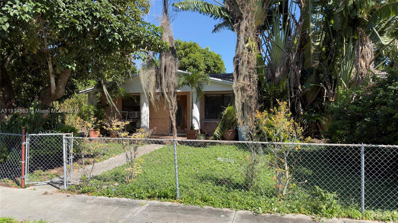 14535 SW 106th Ct Miami, FL 33176