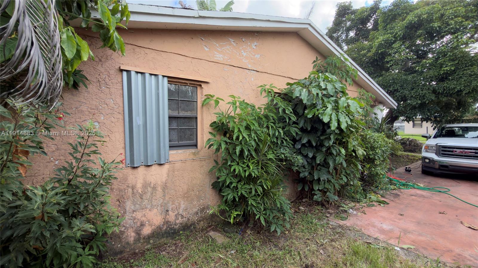 14535 SW 106th Ct Miami, FL 33176