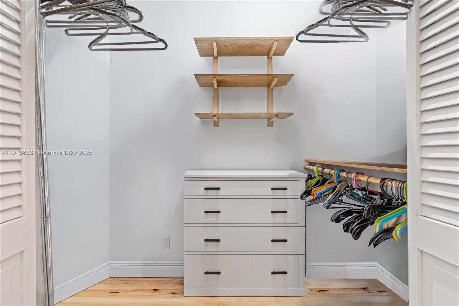 375 Plymouth Rd West Palm Beach, FL 33405