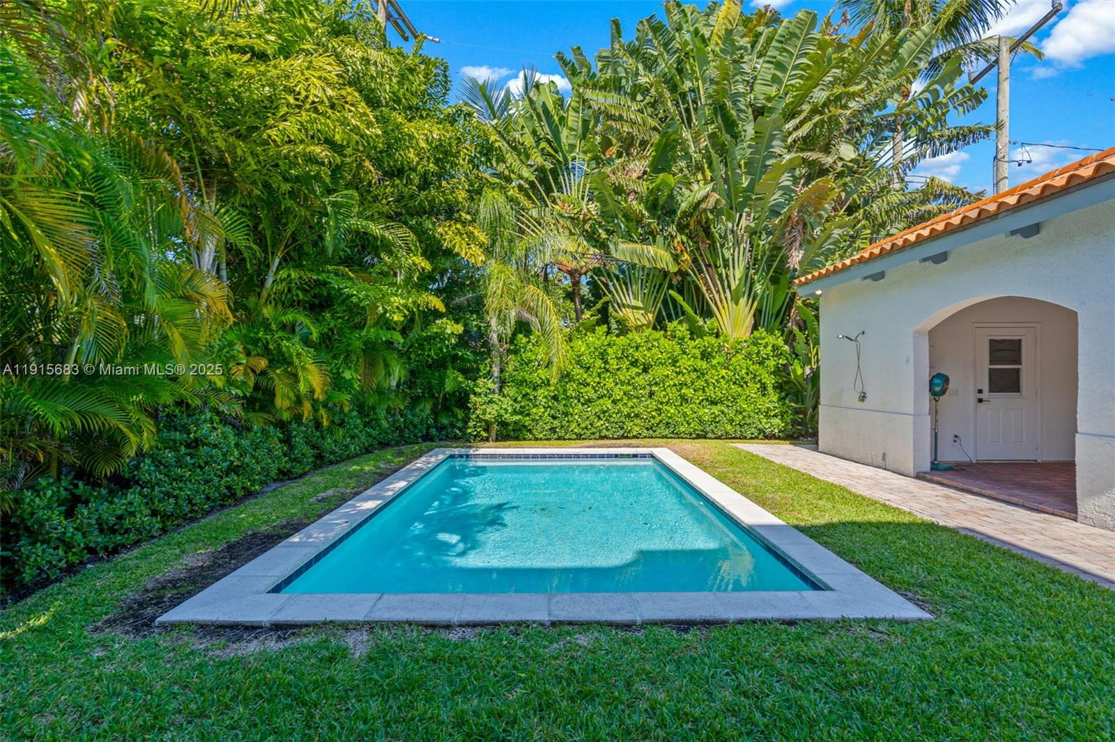 375 Plymouth Rd West Palm Beach, FL 33405