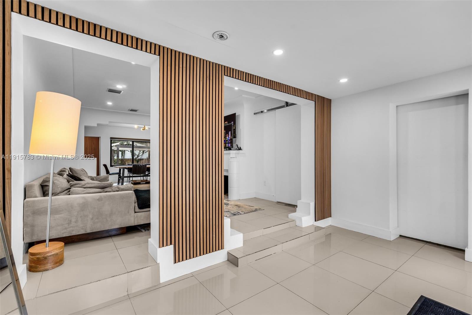 70 NE 50th St Miami, FL 33137