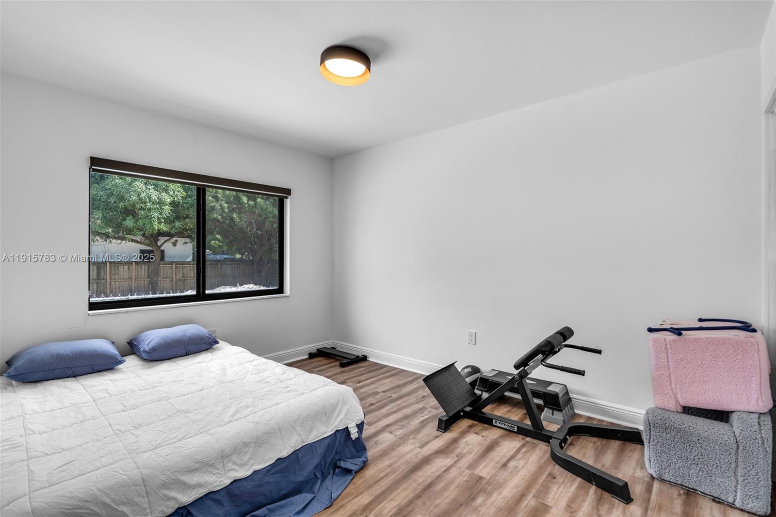 70 NE 50th St Miami, FL 33137