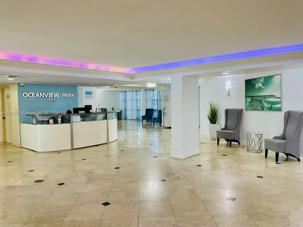 800 Parkview Dr #726 Hallandale Beach, FL 33009