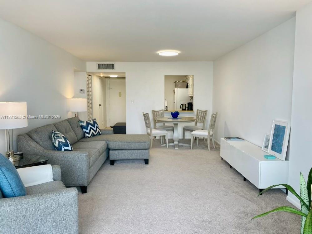 800 Parkview Dr #726 Hallandale Beach, FL 33009