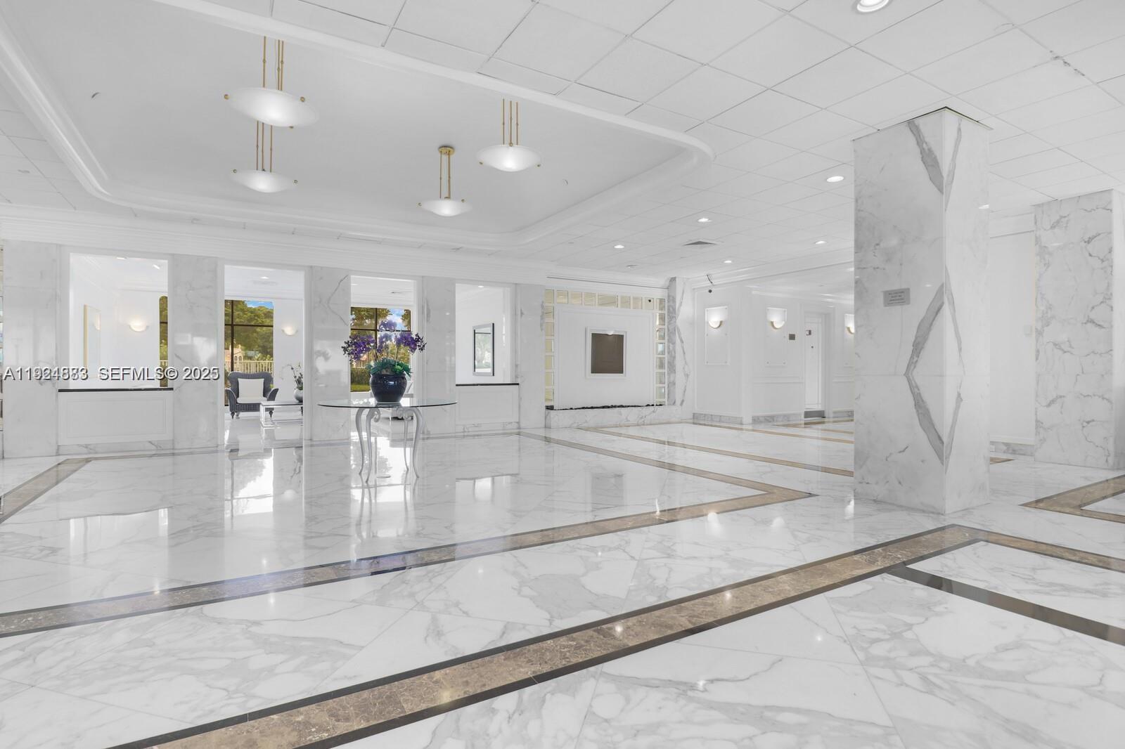 5700 Collins Ave #3J Miami Beach, FL 33140