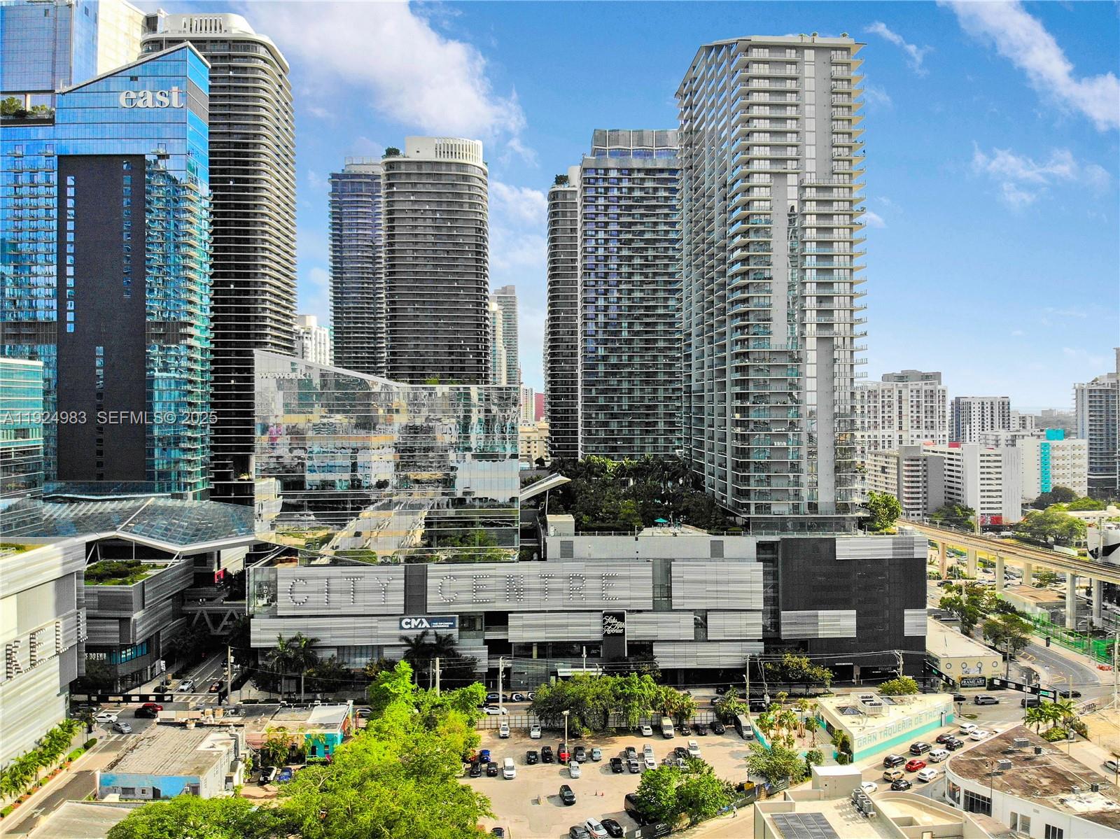 88 SW 7th St #2008 Miami, FL 33130