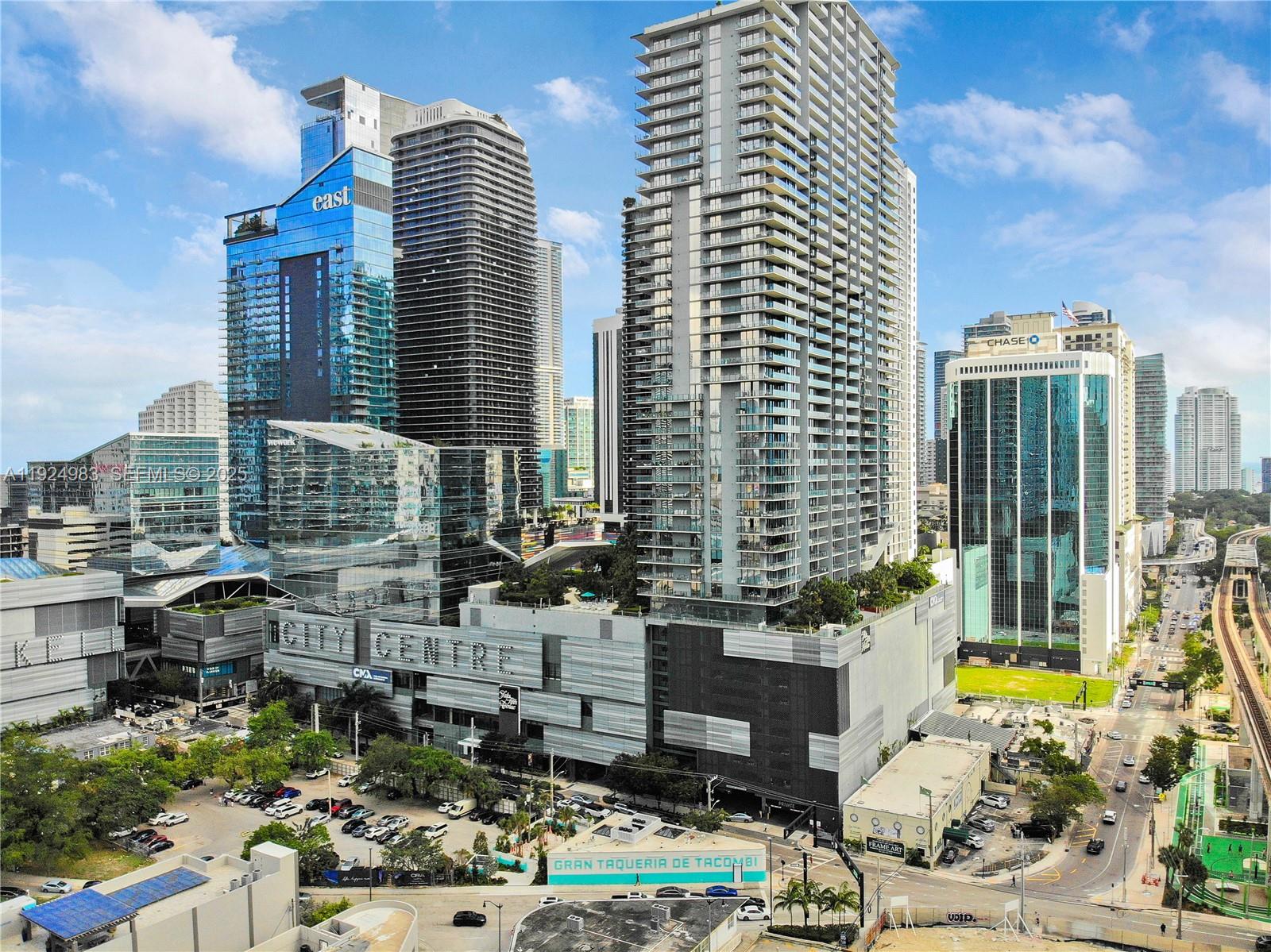 88 SW 7th St #2008 Miami, FL 33130